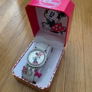 *** BRAND NEW*** Disney Minnie Mouse Watch